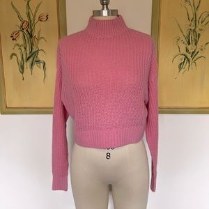H&M divided cropped sweater